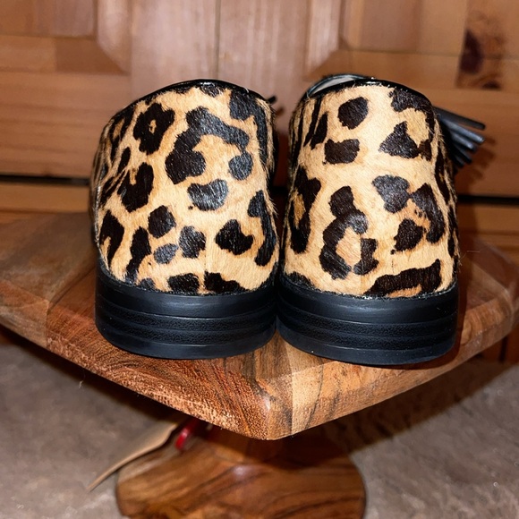 Franco Sarto Hadden Leopard loafer with tassel. Size 7M.  NIB See all pics. - Picture 4 of 12